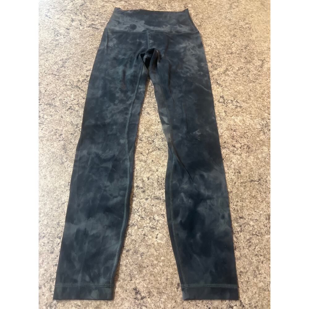 Lululemon Align Pant 25" *Diamond Dye
Diamond Dye Pitch Gray Graphite Size 2